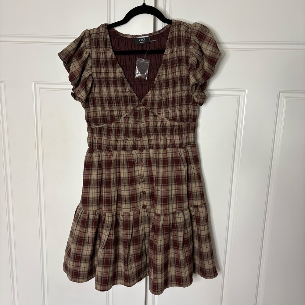 NWT Vici Peggie plaid smocked plaid Mini Dress M burgundy plaid